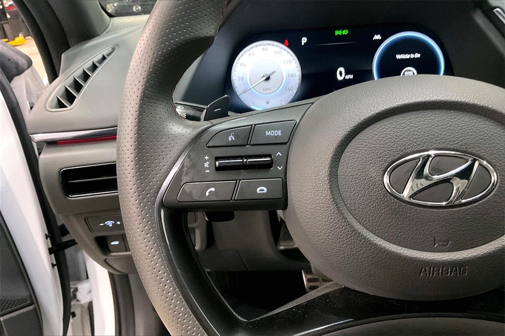 2021 HYUNDAI SONATA - Image 17