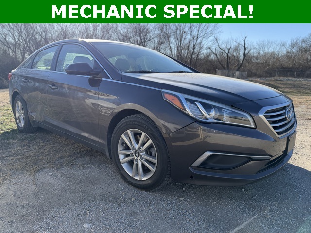 2017 Hyundai Sonata SE's photo