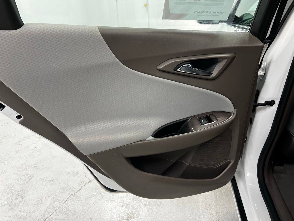 2020 Chevrolet Malibu LS photo 26