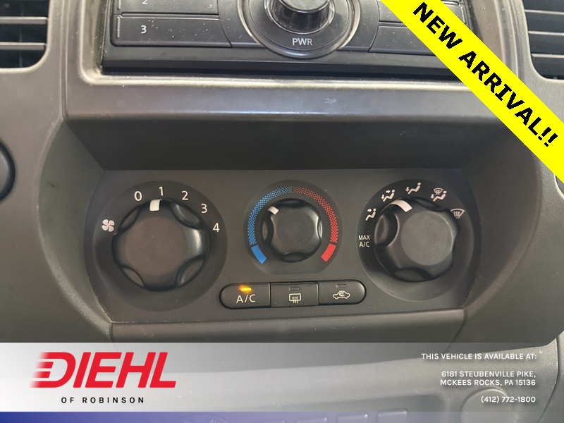 2013 Nissan Xterra X photo 21