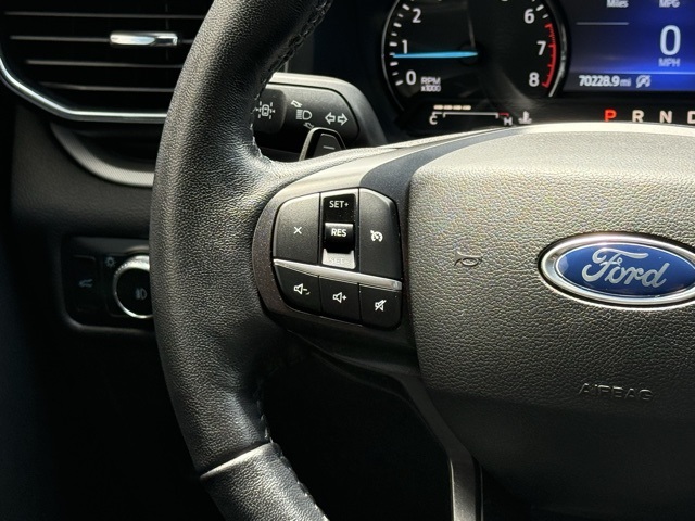 2020 Ford Explorer XLT photo 24