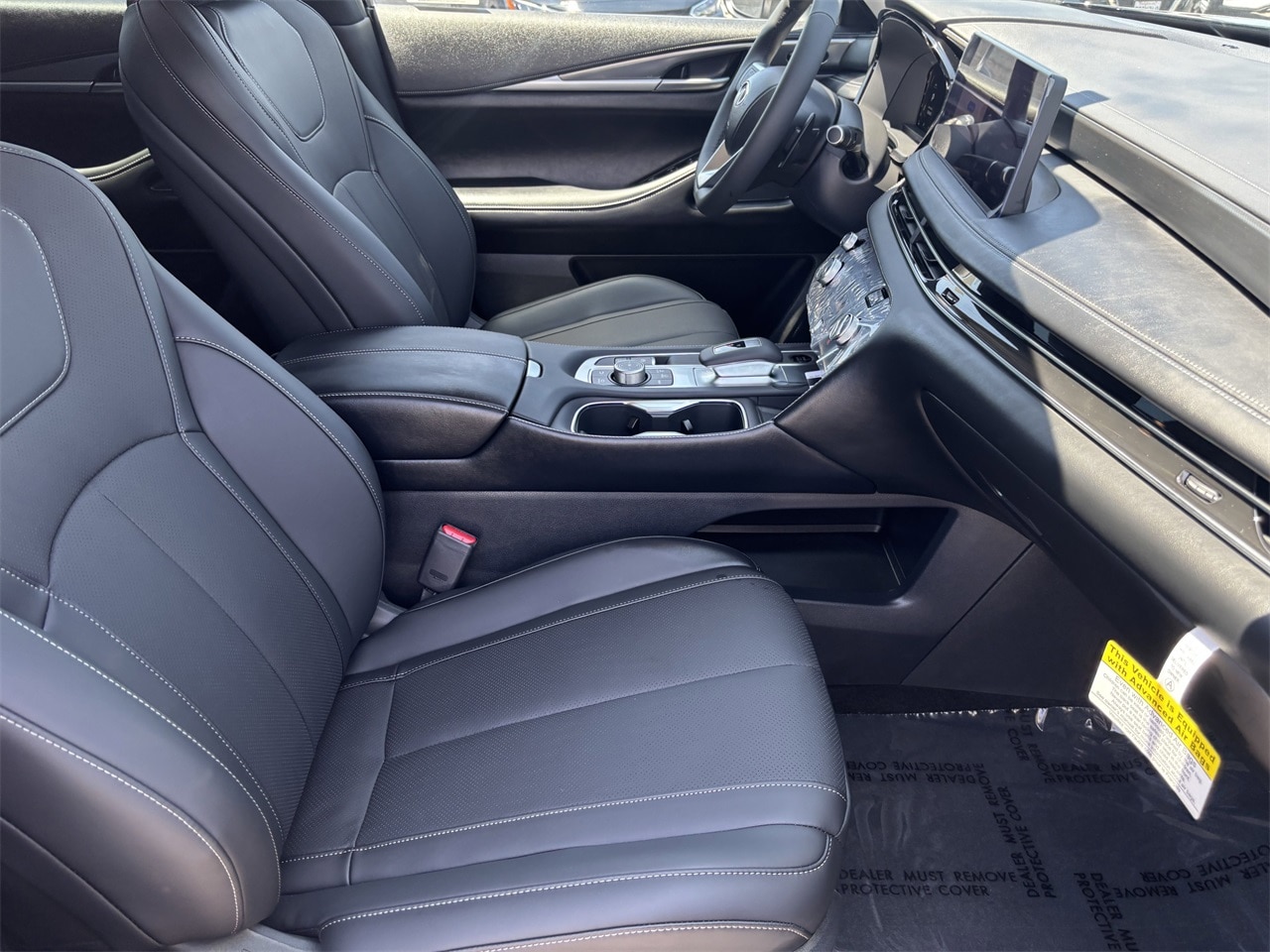 2026 Infiniti QX60 Pure photo 9