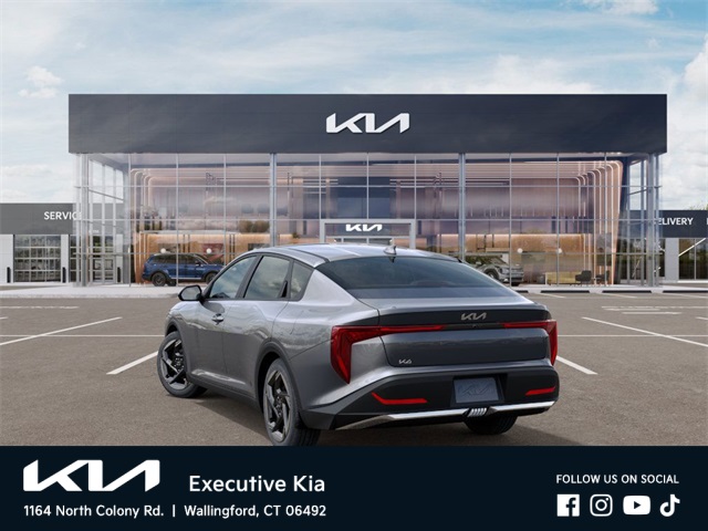 2025 Kia K4 EX photo 2