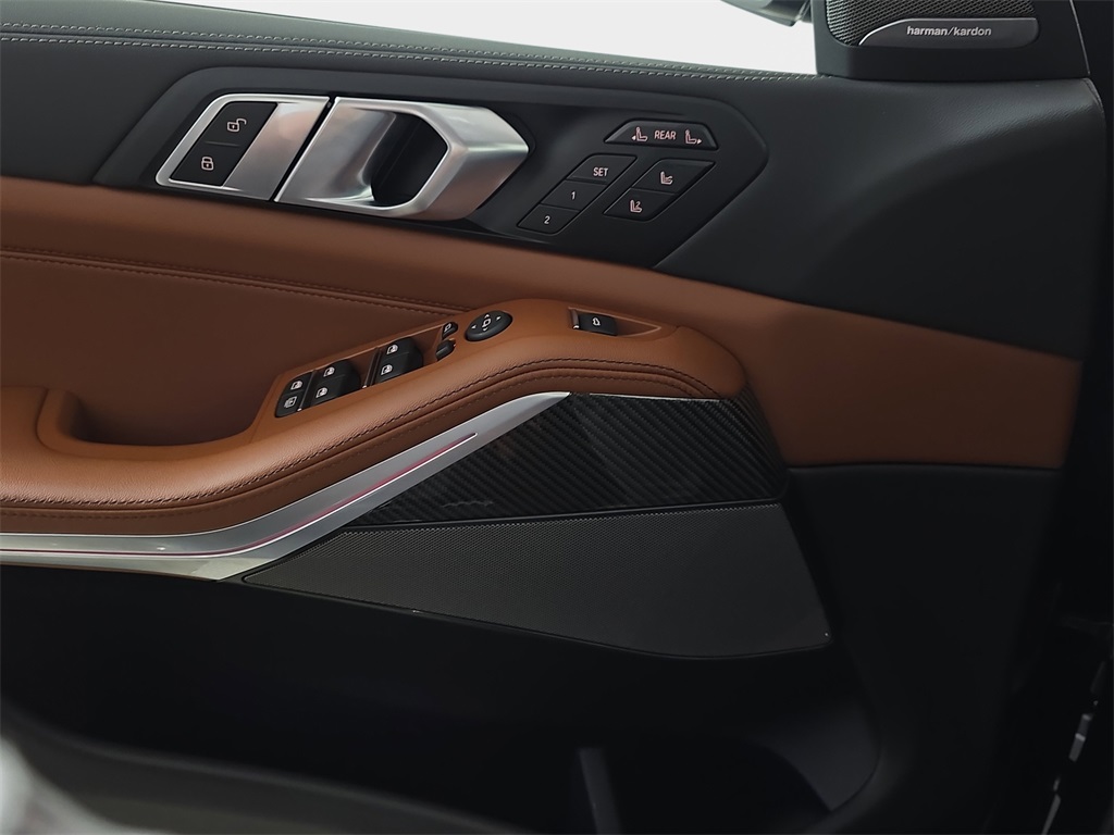 2026 Bmw X7 M60i photo 25