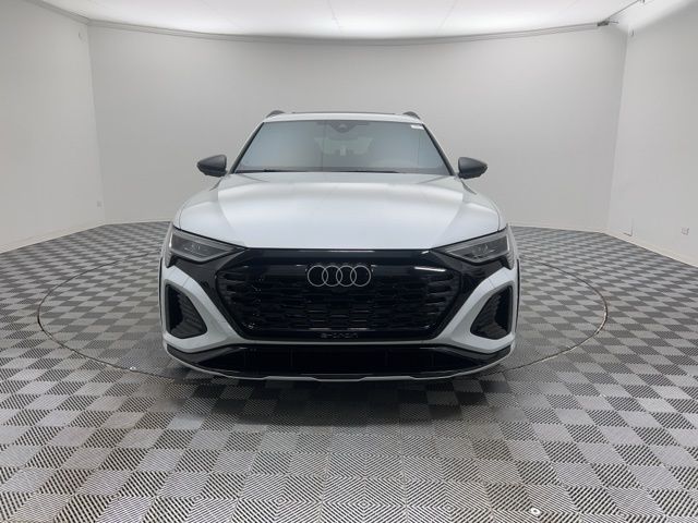 Used 2024 Audi SQ8 e-tron Prestige with VIN WA16CBGE4RB060907 for sale in Des Plaines, IL