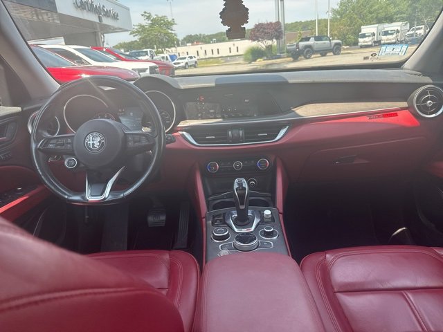 2020 Alfa Romeo Stelvio Ti photo 19