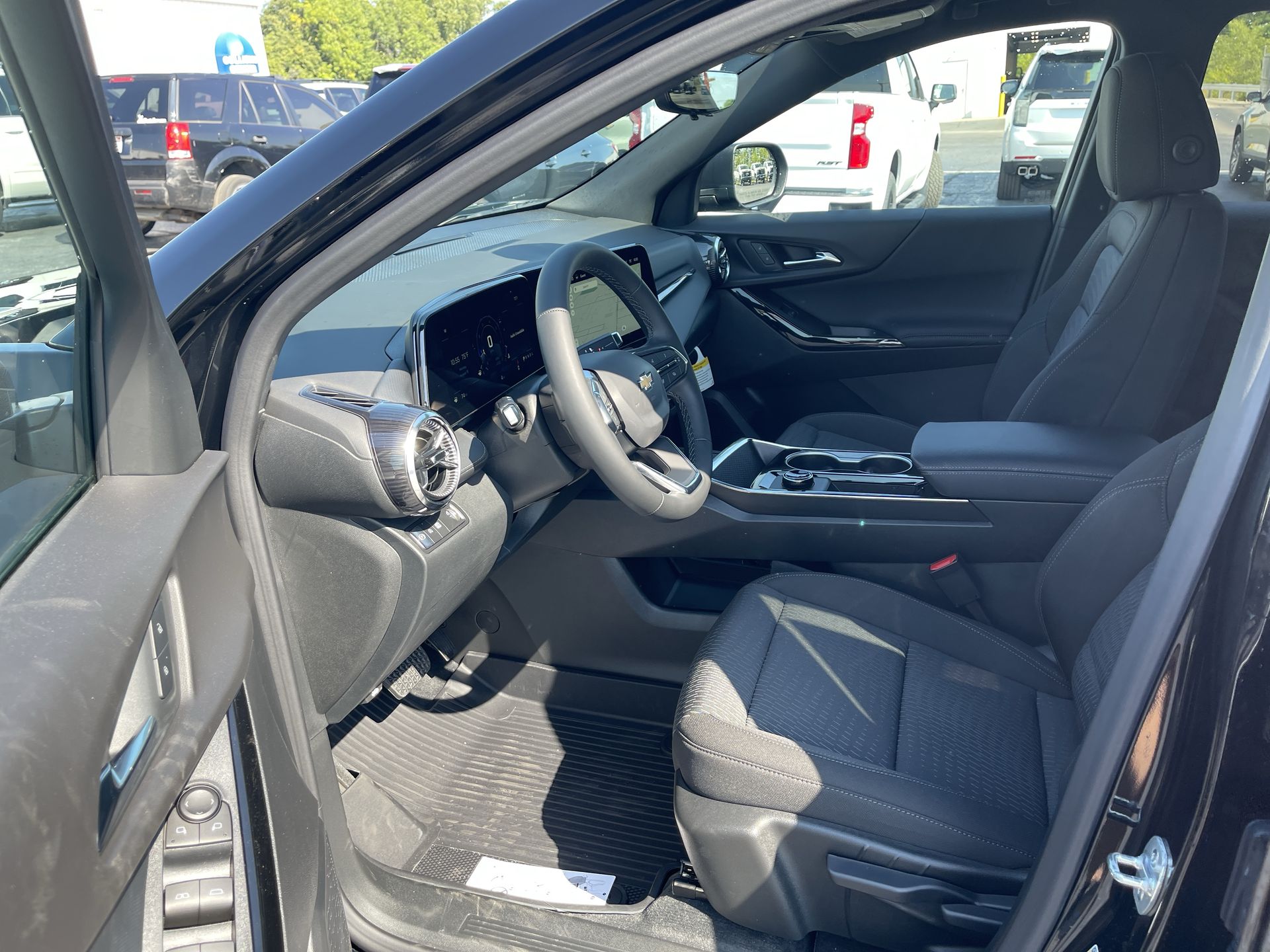 2026 Chevrolet Equinox LT photo 49
