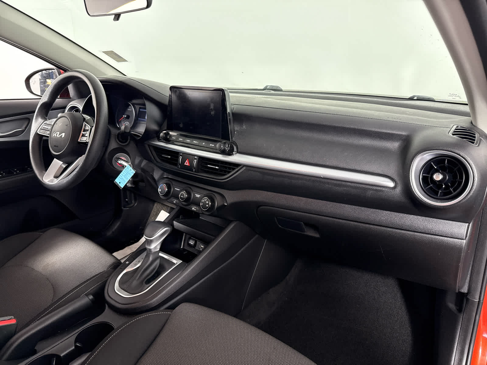 2023 Kia Forte LXS photo 22