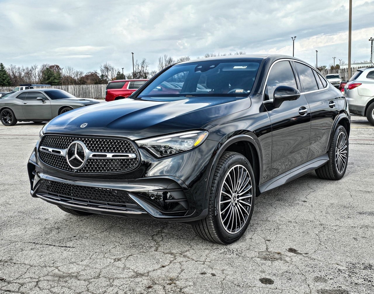 2025 Mercedes Benz GLC 300 Coupe 4MATIC photo 2