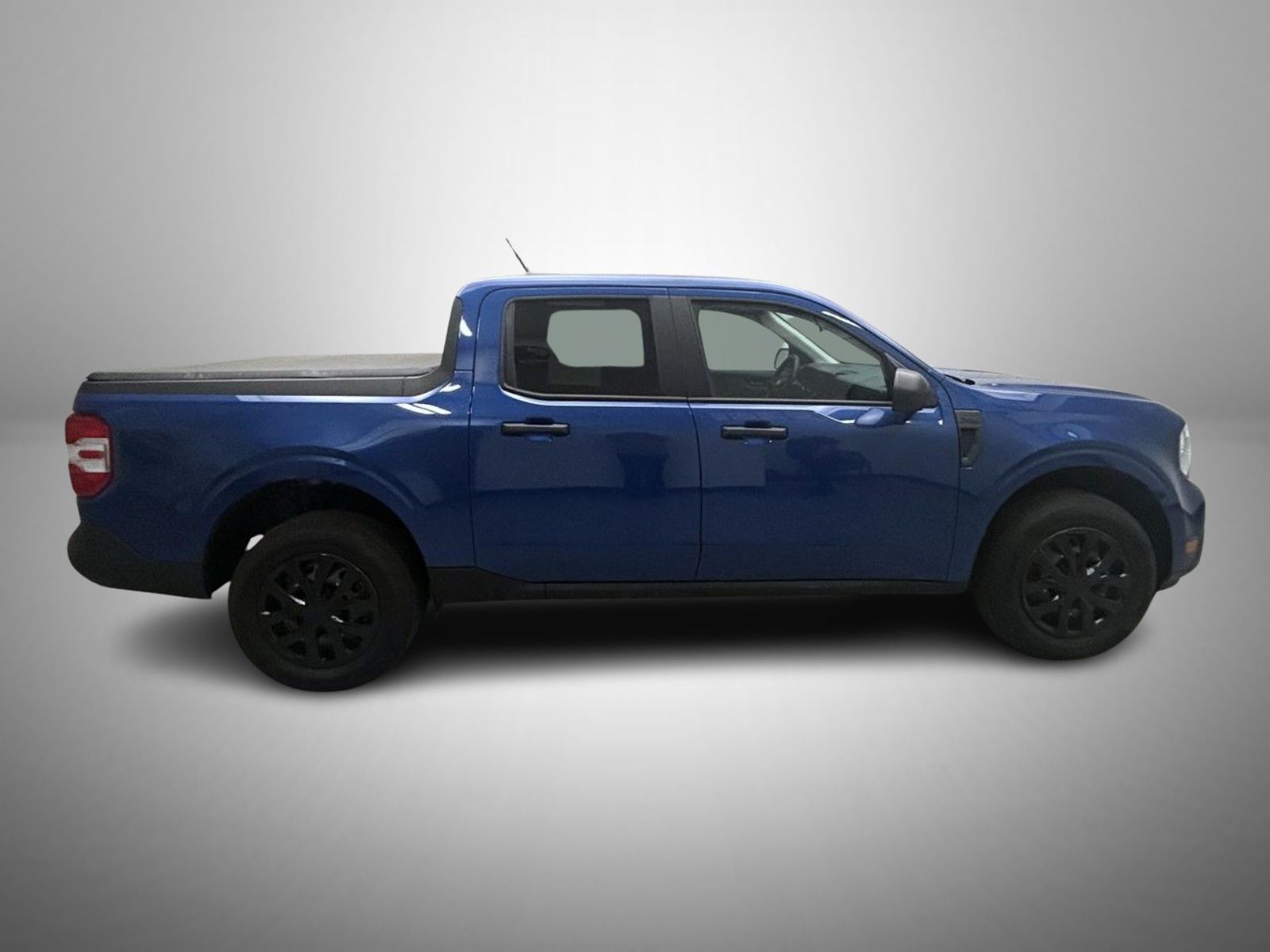 2024 Ford Maverick XL photo 3