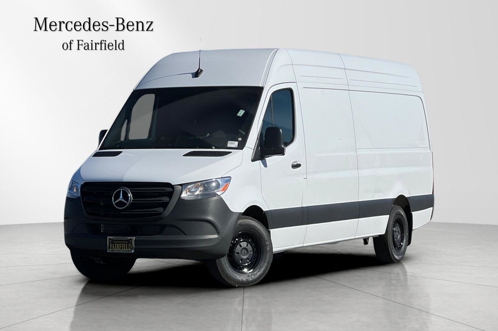 2026 Mercedes-Benz Sprinter Cargo Van Base's photo