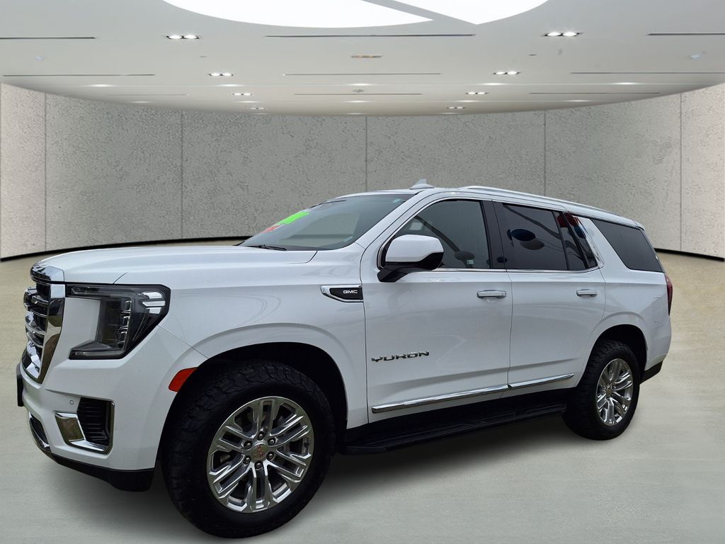 2024 GMC Yukon SLT's photo