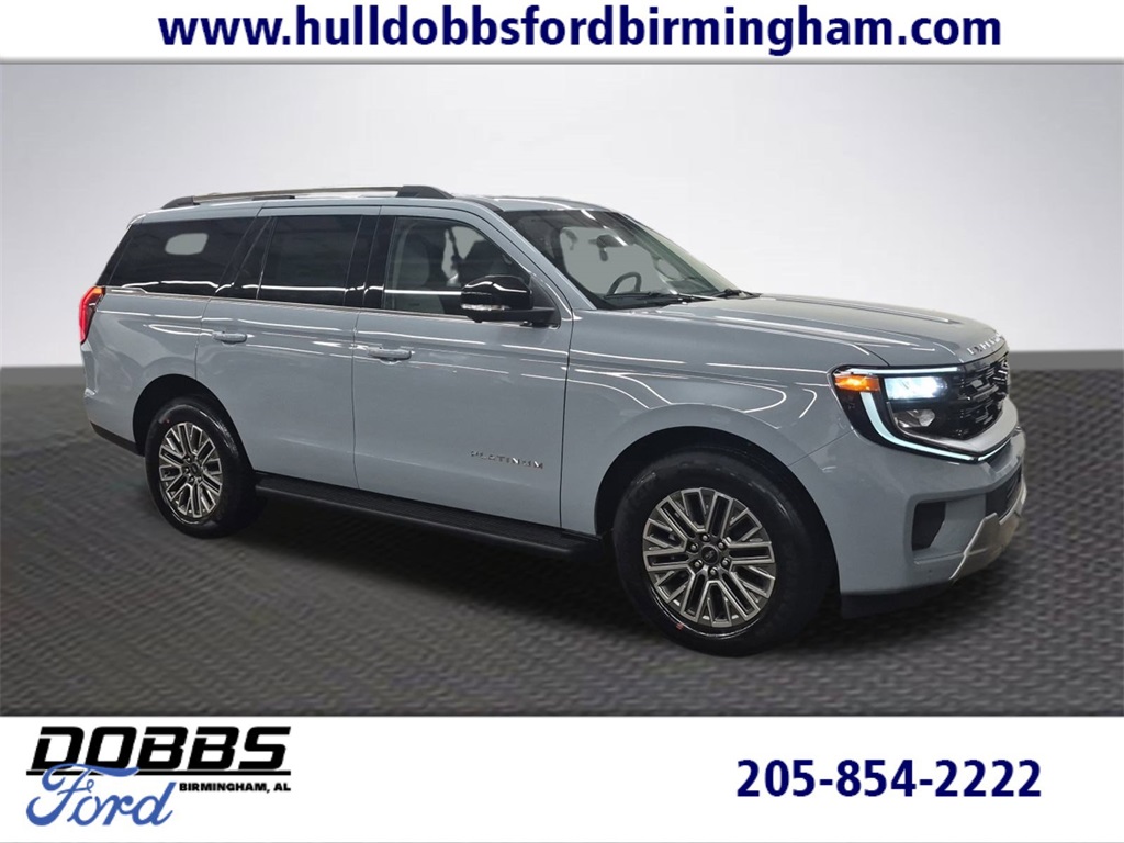 2026 Ford Expedition Platinum's photo