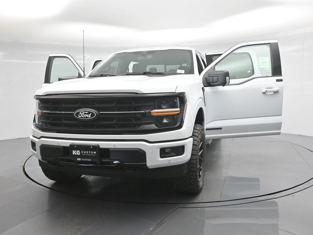2025 Ford F-150 XLT photo 26