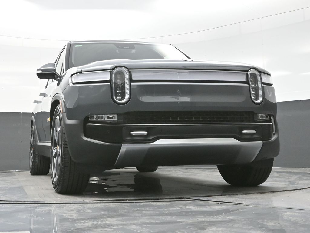 2023 Rivian R1S Adventure photo 8