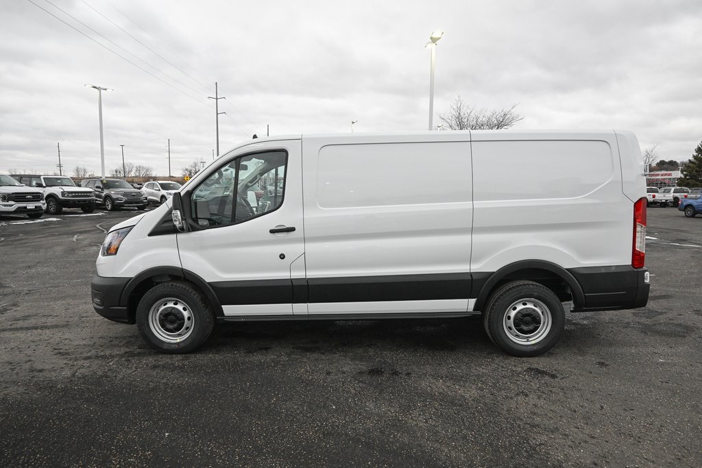 2024 Ford Transit photo 7