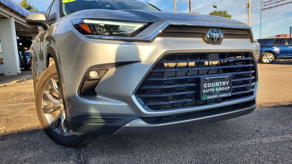 2024 Toyota Grand Highlander Limited photo 6