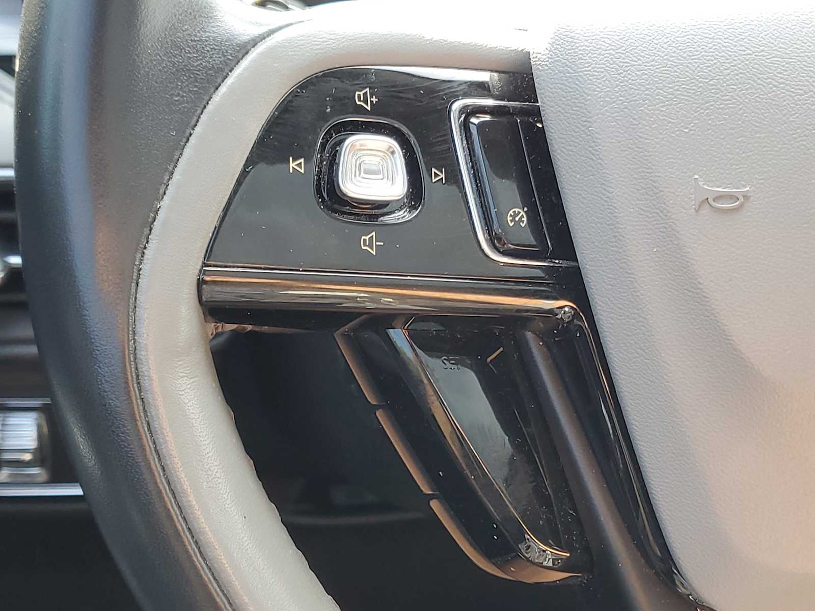2022 Lincoln Corsair Grand Touring photo 21