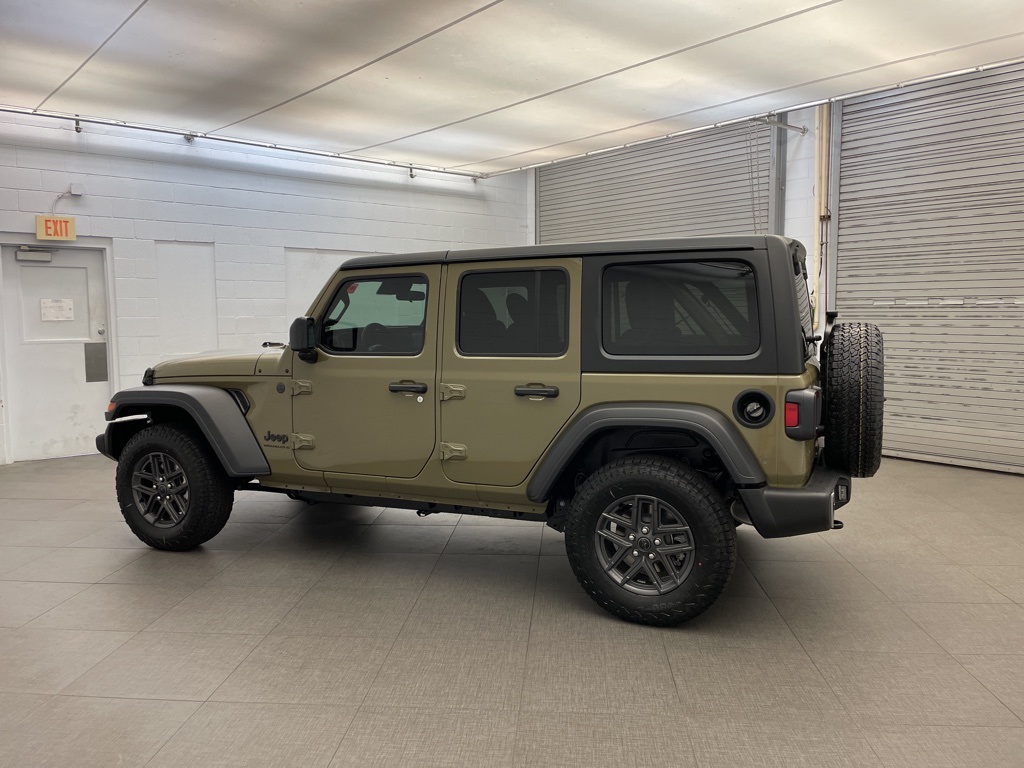 2025 Jeep Wrangler Sport S photo 3