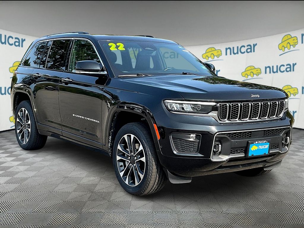 2022 Jeep Grand Cherokee Overland's photo