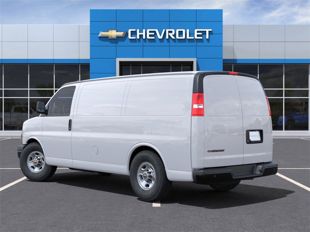 2024 Chevrolet Express Cargo 2500 photo 3