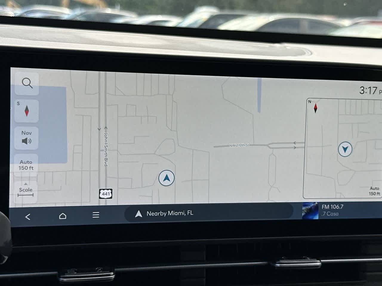 2025 Hyundai Kona SEL photo 17