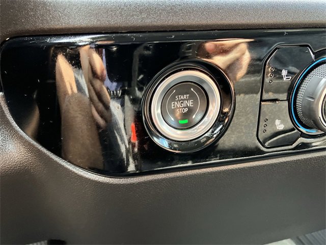 2024 Chevrolet Silverado 1500 LT photo 8