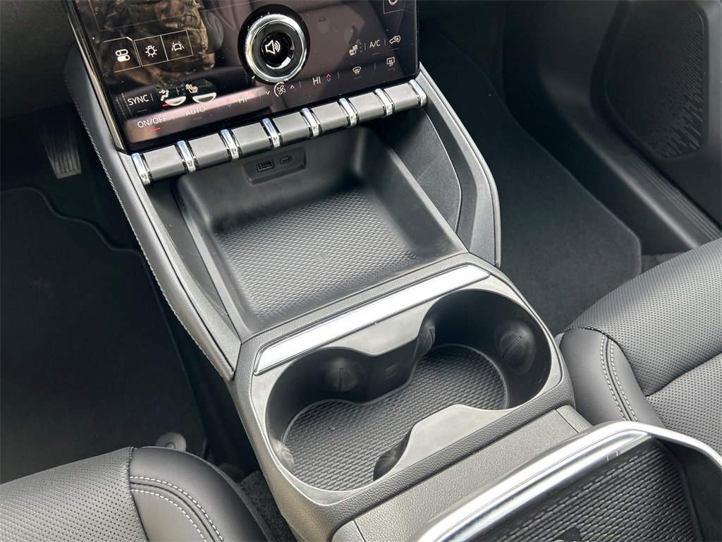 2026 GMC TERRAIN - Image 25