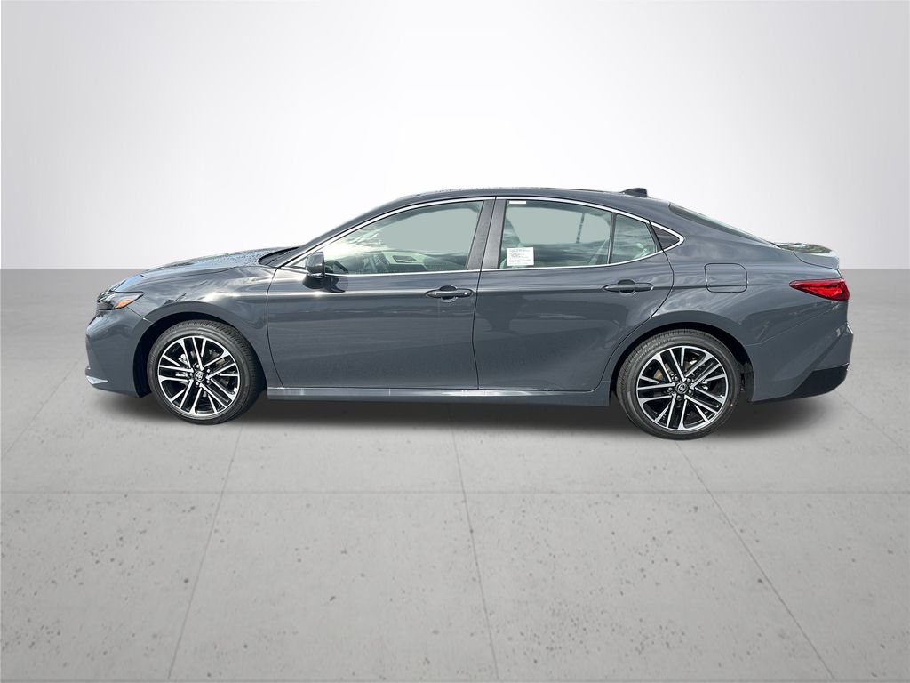 2025 Toyota Camry XLE photo 10