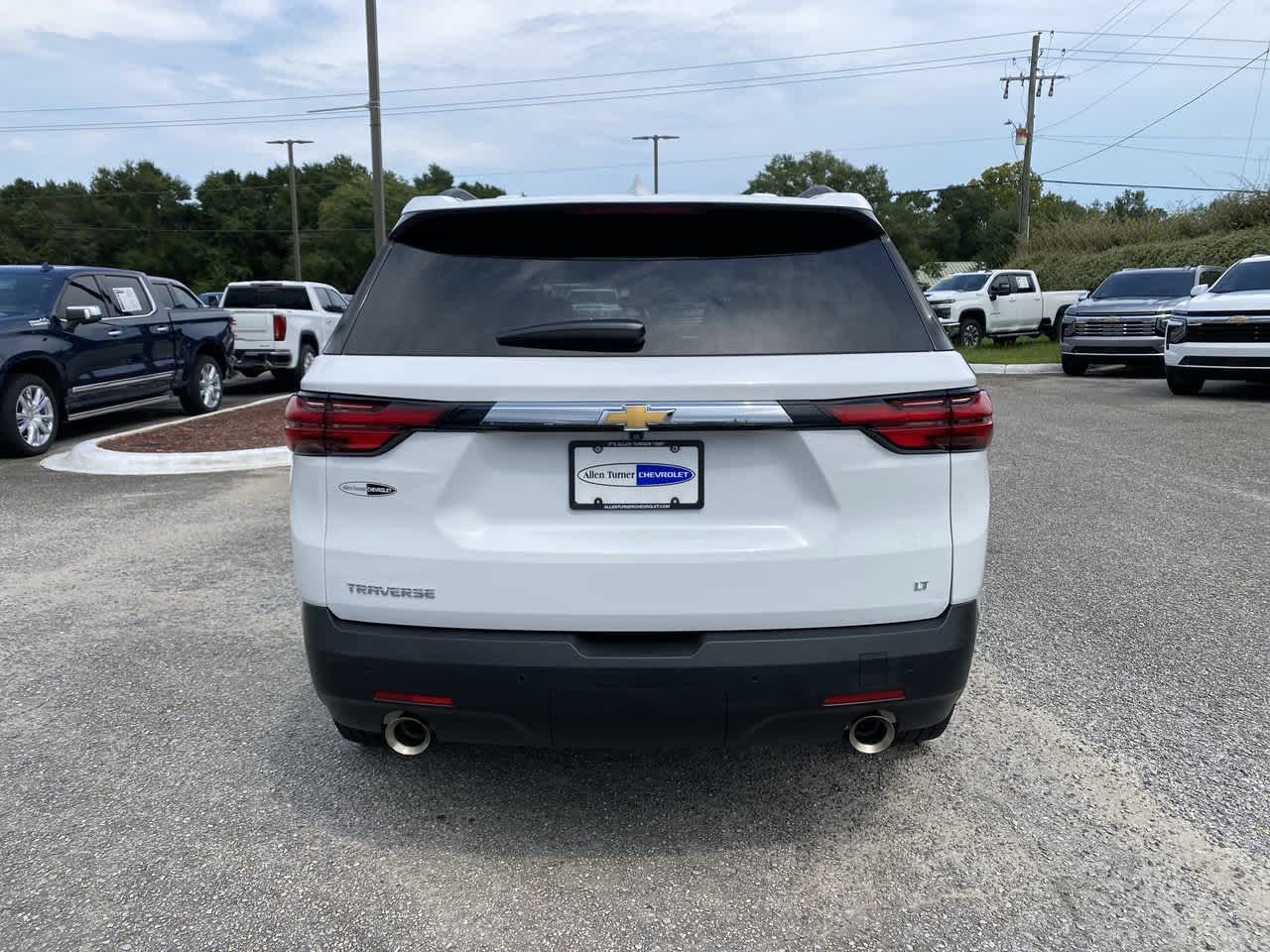 2023 Chevrolet Traverse Cloth photo 4