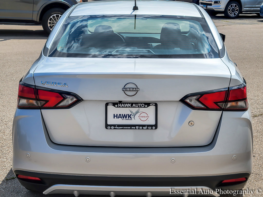 2025 Nissan Versa S photo 5