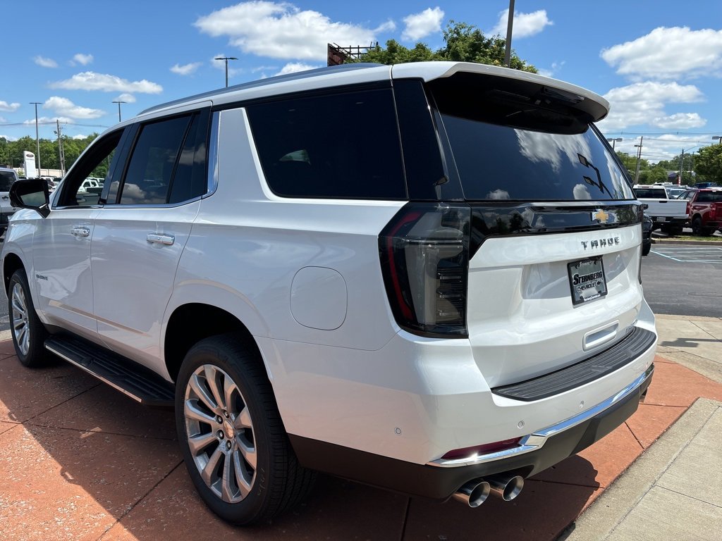 2025 Chevrolet Tahoe Premier photo 2