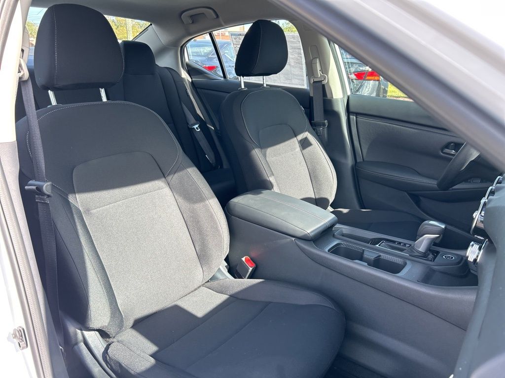 2025 Nissan Sentra S photo 34