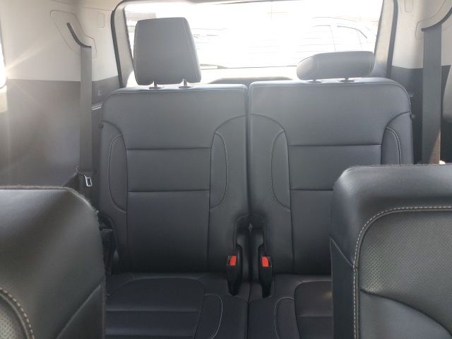 2023 Gmc Acadia SLT photo 21