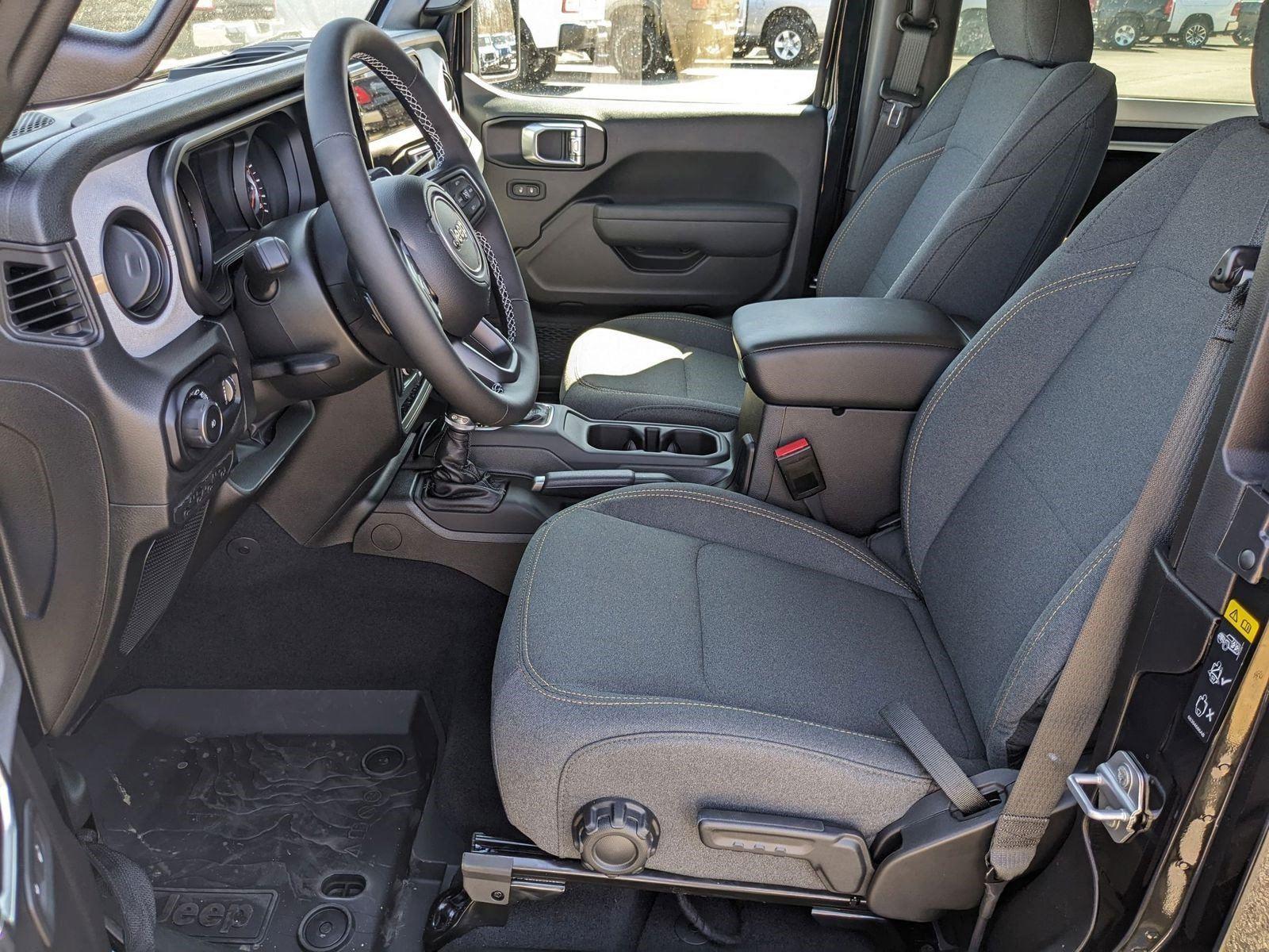2025 Jeep Wrangler Sport S photo 8