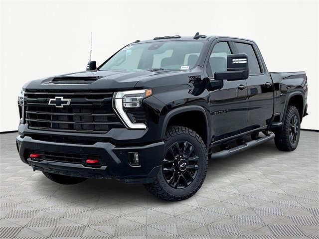 2025 Chevrolet Silverado 2500HD LT photo 3