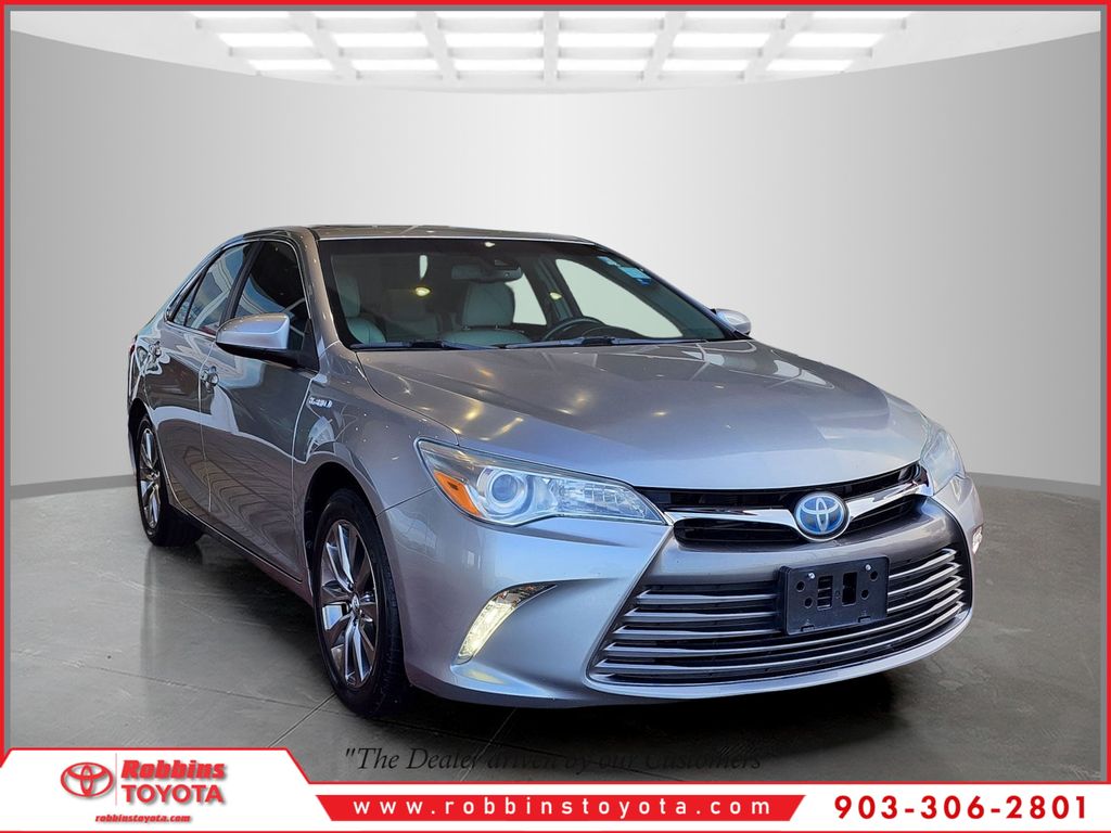 2017 Toyota Camry XLE Hybrid