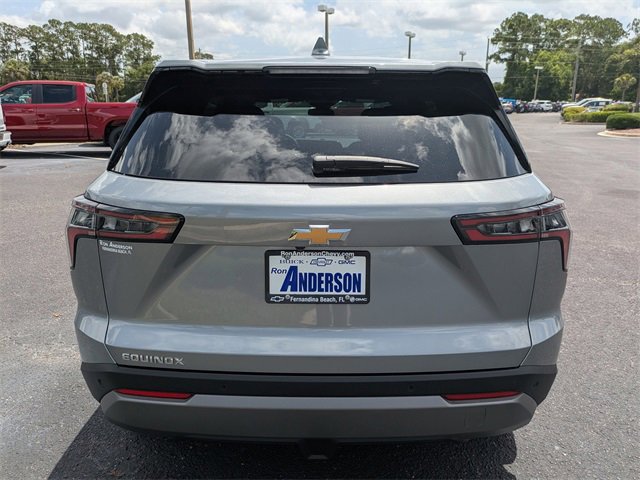 2026 Chevrolet Equinox LT photo 4