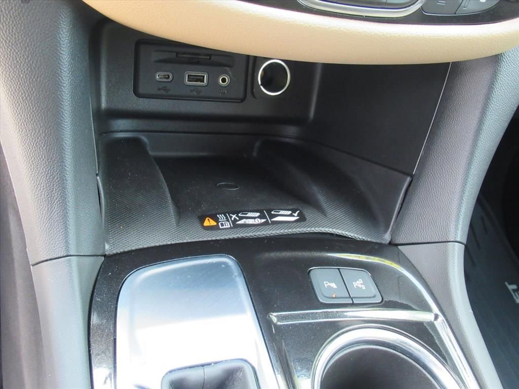2023 Chevrolet Equinox Premier photo 24