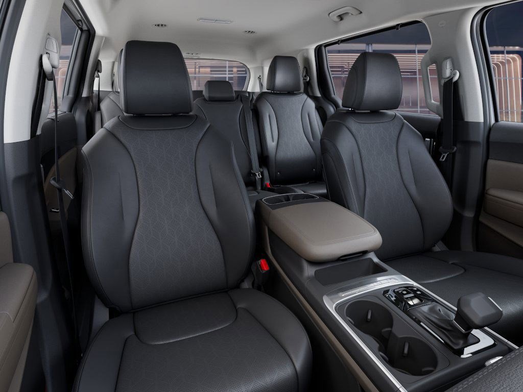2026 Kia Carnival EX photo 14