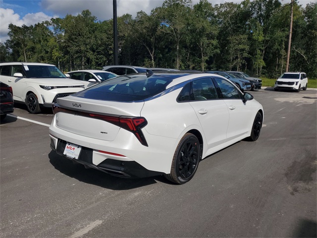 2026 Kia K5 GT-Line photo 2