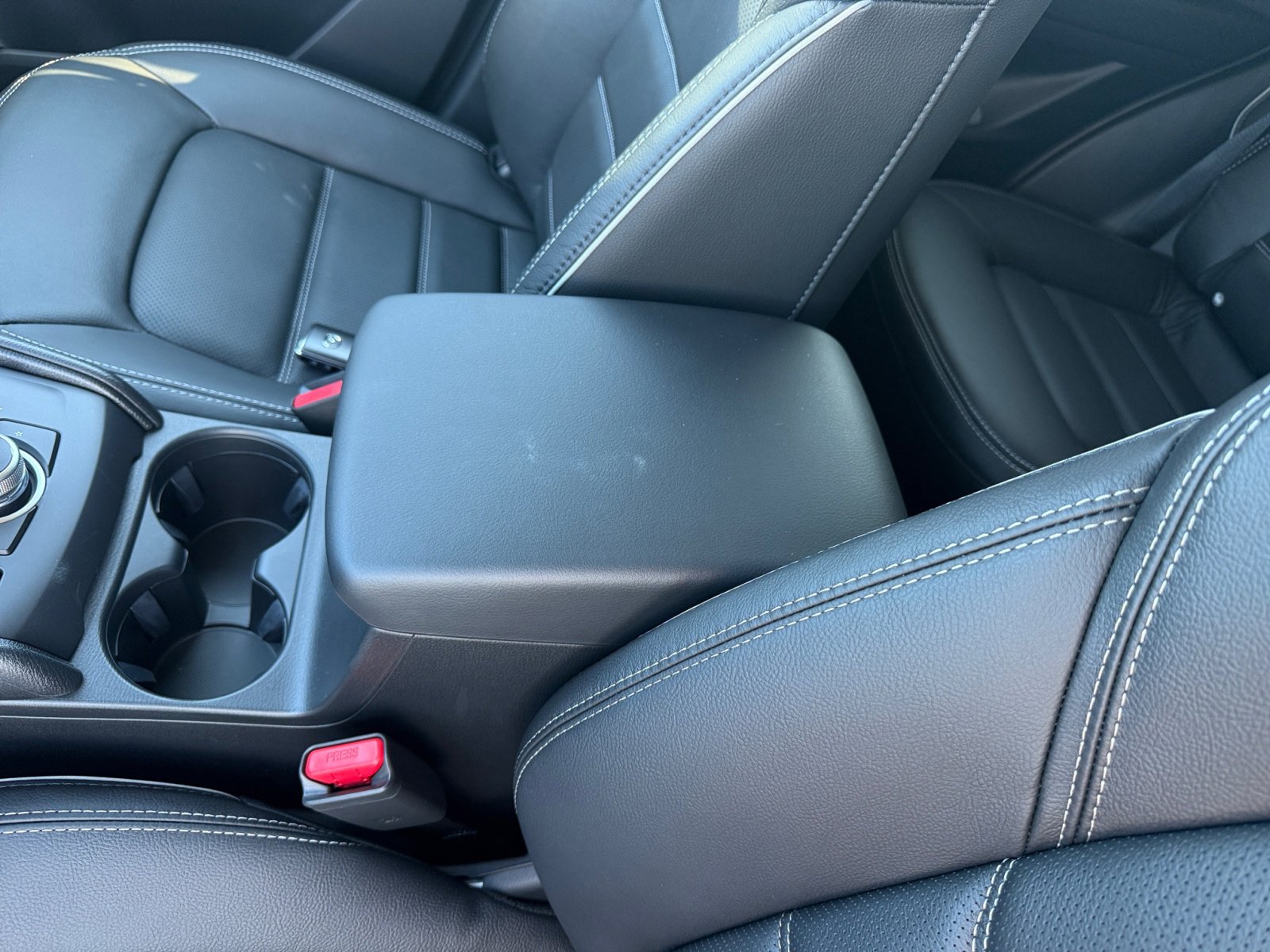 2025 Mazda CX-5 Preferred photo 14