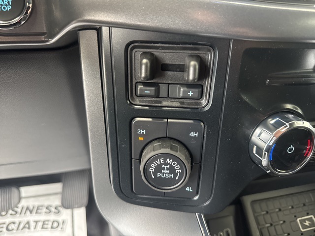 2025 Ford F-150 XLT photo 38