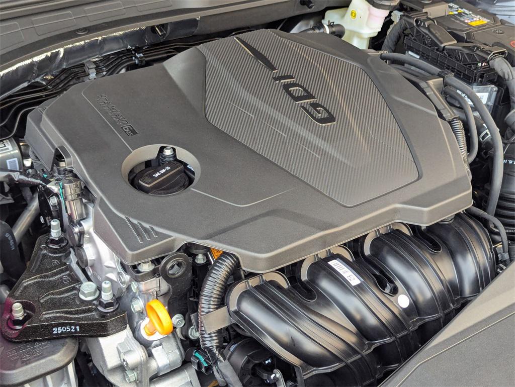 2025 Hyundai Sonata SEL photo 13