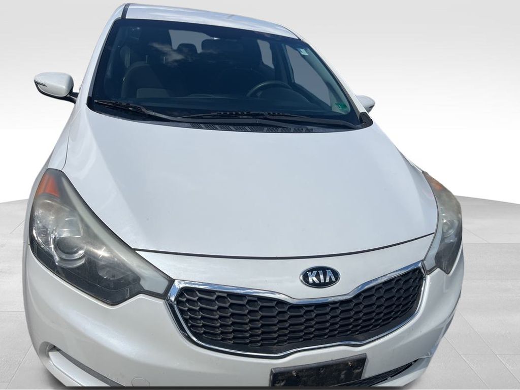 2015 Kia Forte LX photo 13