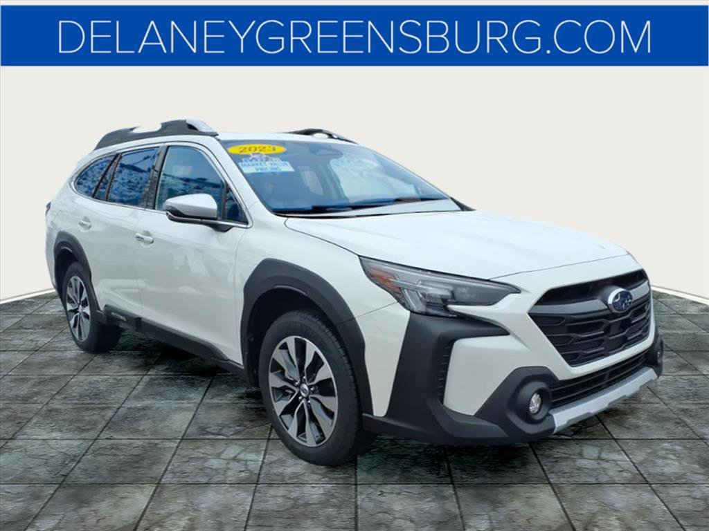 2023 Subaru Outback Touring's photo