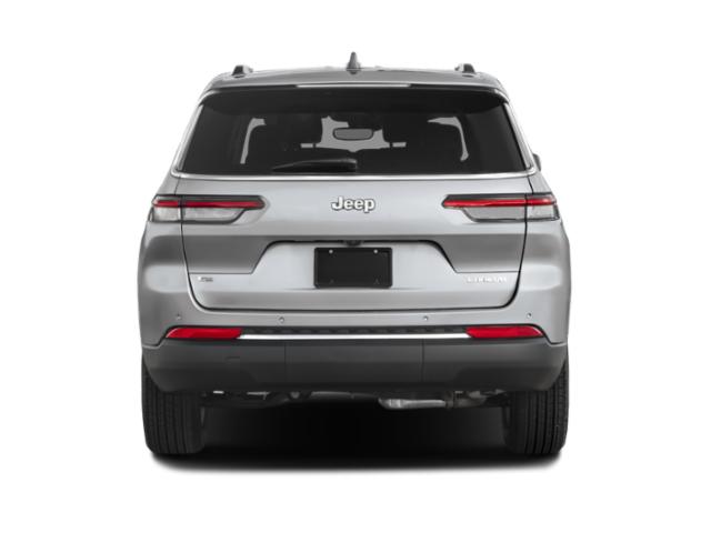 2025 Jeep Grand Cherokee Laredo Altitude photo 5