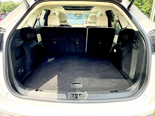2019 Ford Edge Titanium photo 20
