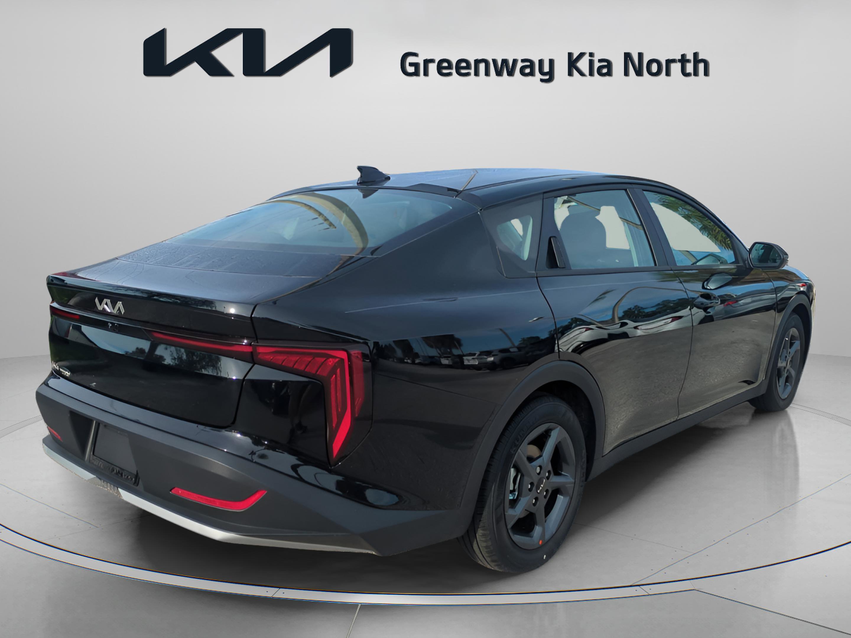 2025 Kia K4 LXS photo 7