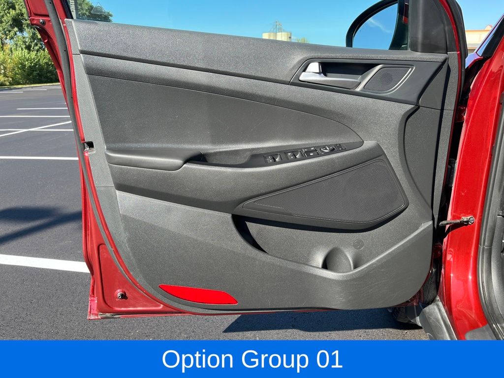 2020 Hyundai Tucson Value photo 4